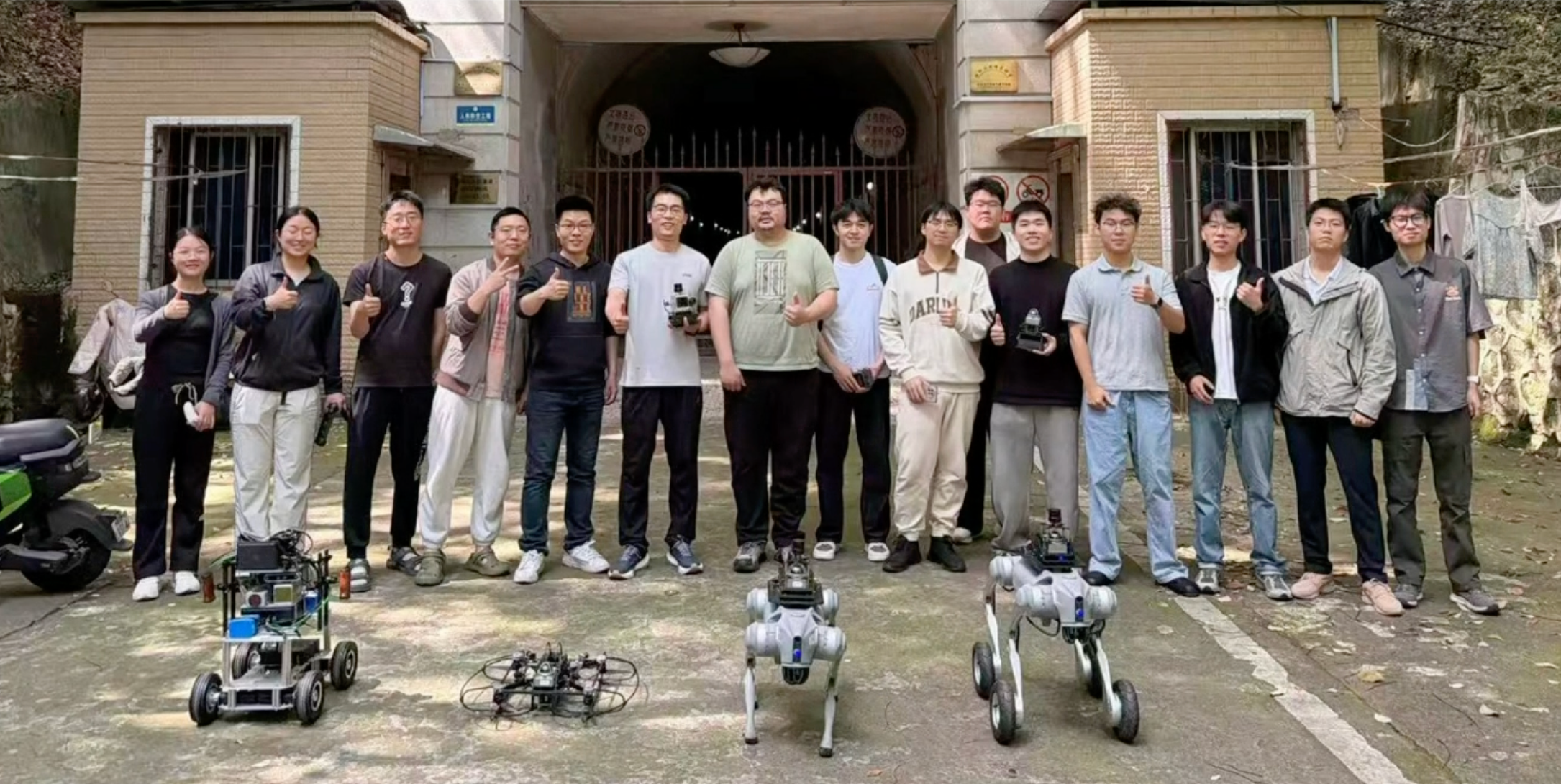 合照1.png